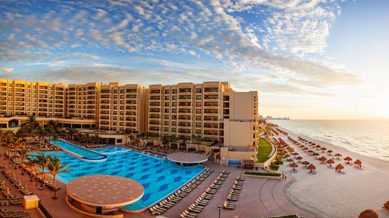 <b>The Royal Sands Resort & Spa Exterior</b>. Images powered by <a href="https://iceportal.shijigroup.com/" title="IcePortal" target="_blank">IcePortal</a>.