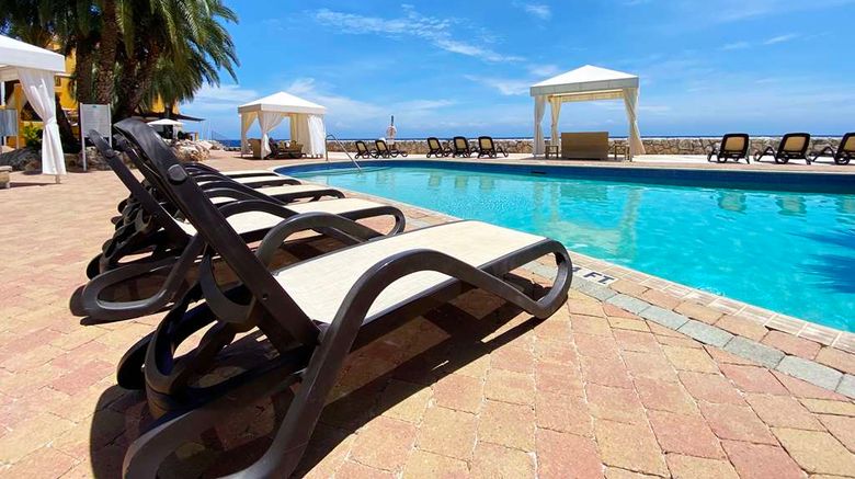 <b>The Royal Sea Aquarium Resort Pool</b>. Images powered by <a href="https://iceportal.shijigroup.com/" title="IcePortal" target="_blank">IcePortal</a>.
