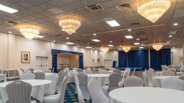 <b>Carrington House Hotel Meeting</b>. Images powered by <a href="https://iceportal.shijigroup.com/" title="IcePortal" target="_blank">IcePortal</a>.