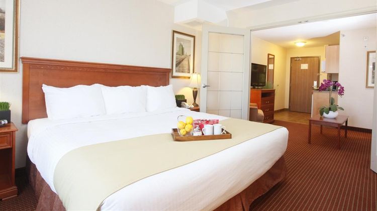 Stonebridge Hotel Dawson Creek Suite