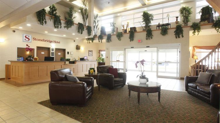 Stonebridge Hotel Dawson Creek Lobby