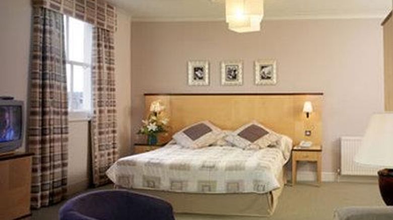 <b>The Royal Hotel Scarborough Room</b>. Images powered by <a href="https://iceportal.shijigroup.com/" title="IcePortal" target="_blank">IcePortal</a>.