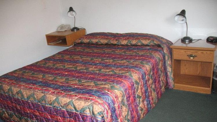 Silver Sage Inn Motel Room