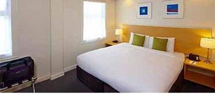 Willis Wellington Hotel Room