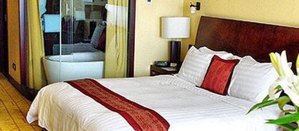 World Trade Plaza Hotel Room