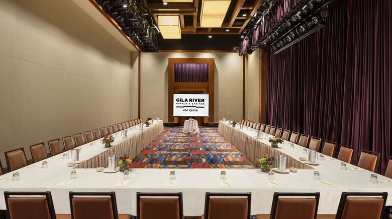 <b>Vee Quiva Hotel & Casino Ballroom</b>. Images powered by <a href="https://iceportal.shijigroup.com/" title="IcePortal" target="_blank">IcePortal</a>.