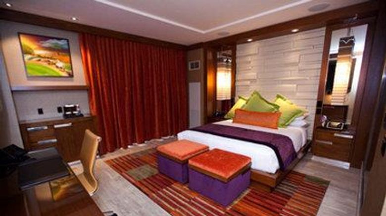 <b>Vee Quiva Hotel & Casino Suite</b>. Images powered by <a href="https://iceportal.shijigroup.com/" title="IcePortal" target="_blank">IcePortal</a>.
