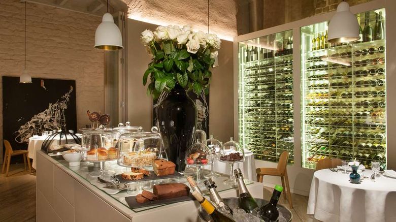 <b>Mercer Hotel Barcelona Restaurant</b>. Images powered by <a href="https://iceportal.shijigroup.com/" title="IcePortal" target="_blank">IcePortal</a>.