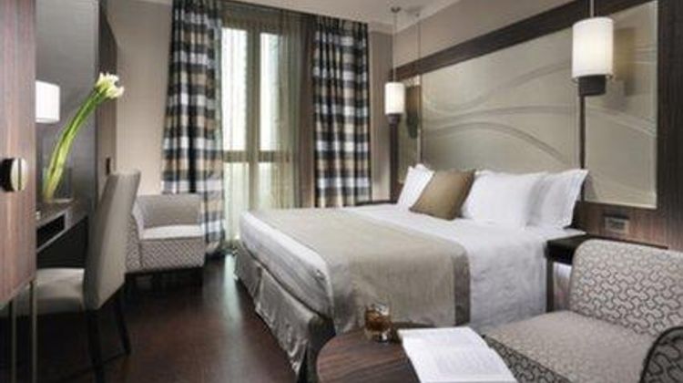 Uptown Palace Room