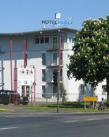 Maifeld Sport Hotel