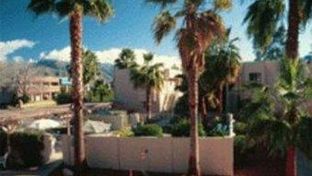 Flamingo Suites