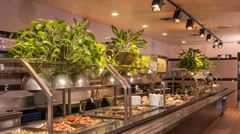 <b>Grand Canyon Plaza Hotel Restaurant</b>. Images powered by <a href="https://iceportal.shijigroup.com/" title="IcePortal" target="_blank">IcePortal</a>.