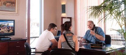 Grand Canyon Plaza Hotel Lobby