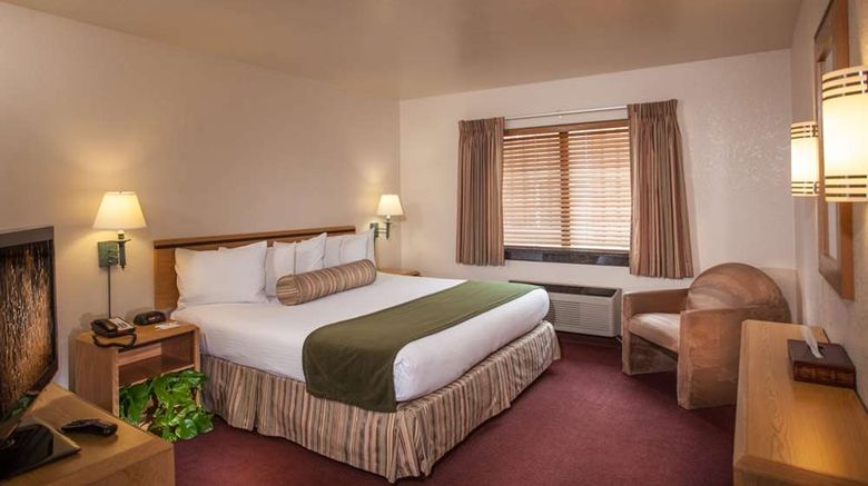 <b>Grand Canyon Plaza Hotel Suite</b>. Images powered by <a href="https://iceportal.shijigroup.com/" title="IcePortal" target="_blank">IcePortal</a>.