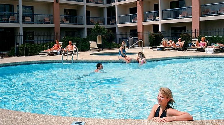 <b>Grand Canyon Plaza Hotel Pool</b>. Images powered by <a href="https://iceportal.shijigroup.com/" title="IcePortal" target="_blank">IcePortal</a>.