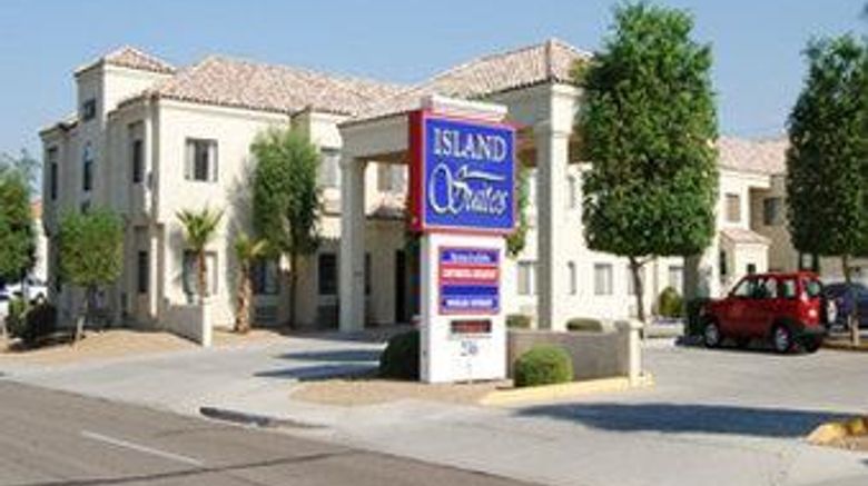 <b>Island Suites Exterior</b>. Images powered by <a href="https://iceportal.shijigroup.com/" title="IcePortal" target="_blank">IcePortal</a>.
