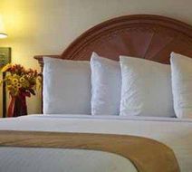 Barcelona Suites Room