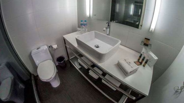 El Ejecutivo Hotel Room