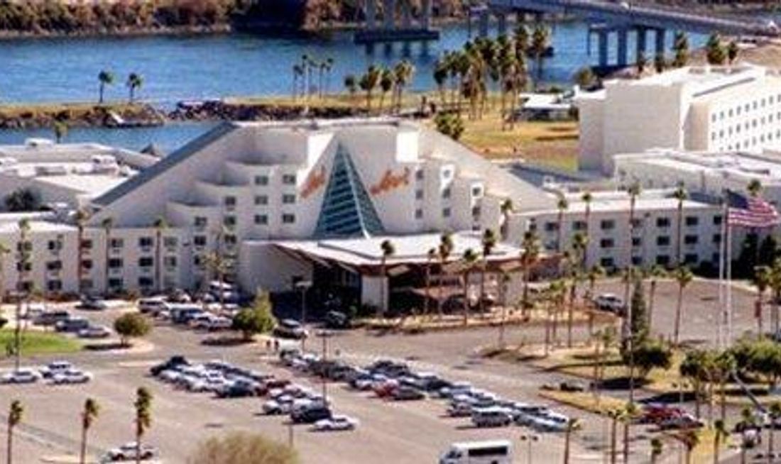 Avi Resort & Casino Exterior