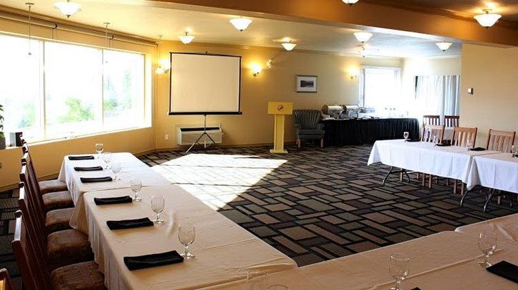Hilltop Inn Salmon Arm Ballroom