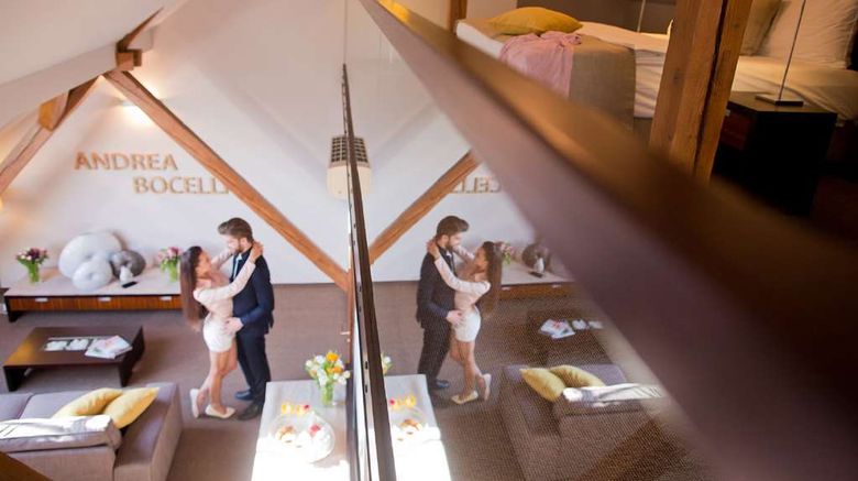 <b>Hotel Klarov Suite</b>. Images powered by <a href="https://iceportal.shijigroup.com/" title="IcePortal" target="_blank">IcePortal</a>.