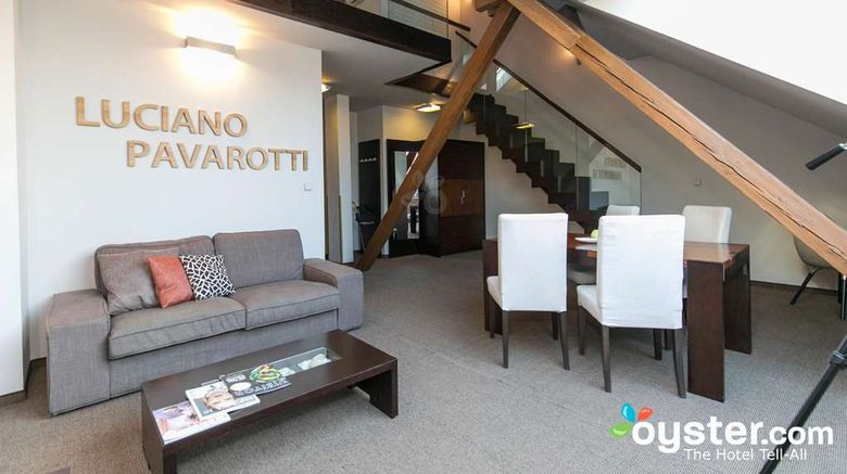 <b>Hotel Klarov Suite</b>. Images powered by <a href="https://iceportal.shijigroup.com/" title="IcePortal" target="_blank">IcePortal</a>.