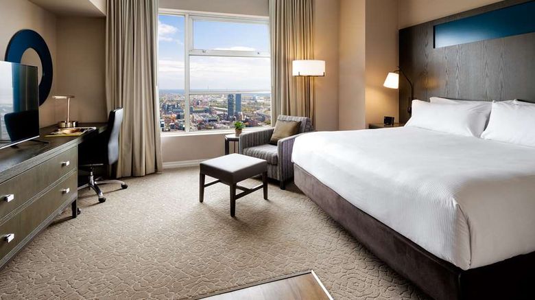 <b>One King West Hotel & Residence Room</b>. Images powered by <a href="https://iceportal.shijigroup.com/" title="IcePortal" target="_blank">IcePortal</a>.