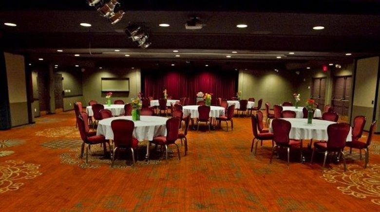 <b>Carson Valley Inn Ballroom</b>. Images powered by <a href="https://iceportal.shijigroup.com/" title="IcePortal" target="_blank">IcePortal</a>.