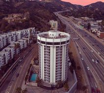 Hotel Angeleno Exterior