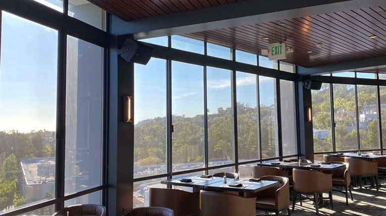 <b>Hotel Angeleno Restaurant</b>. Images powered by <a href="https://iceportal.shijigroup.com/" title="IcePortal" target="_blank">IcePortal</a>.