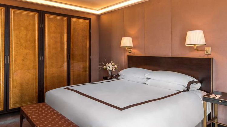 Sunset Tower Hotel Room