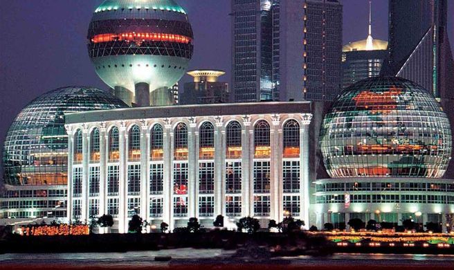 Oriental Riverside Hotel Exterior