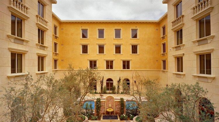 Ayres Hotel Manhattan Beach/LAX Exterior
