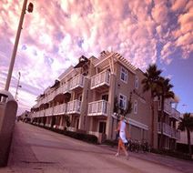 Beach House at Hermosa Beach Exterior