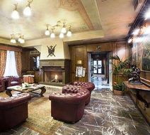 Hotel Adler Cavalieri Lobby