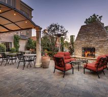 Ayres Hotel Seal Beach Exterior
