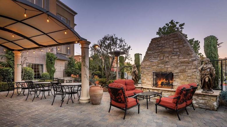 <b>Ayres Hotel Seal Beach Exterior</b>. Images powered by <a href="https://iceportal.shijigroup.com/" title="IcePortal" target="_blank">IcePortal</a>.