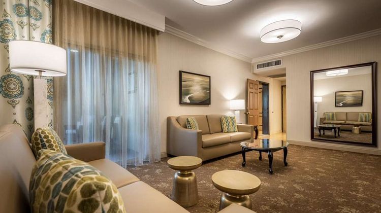 Ayres Hotel Seal Beach Room