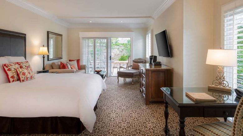 <b>Westlake Village Inn Suite</b>. Images powered by <a href="https://iceportal.shijigroup.com/" title="IcePortal" target="_blank">IcePortal</a>.