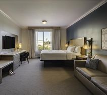 Ayres Hotel Chino Hills Room