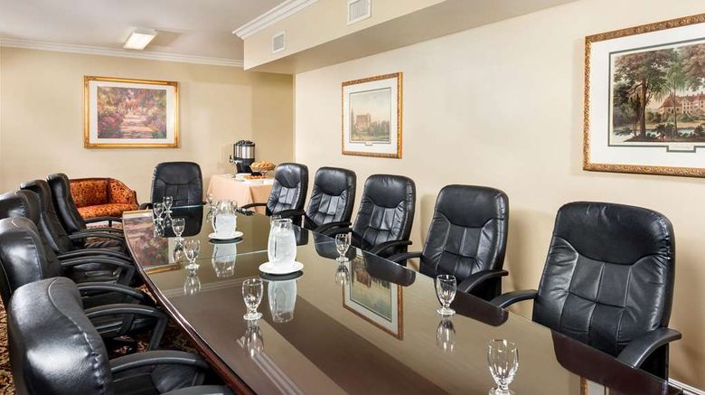 <b>Ayres Suites Ontario Mills Mall Meeting</b>. Images powered by <a href="https://iceportal.shijigroup.com/" title="IcePortal" target="_blank">IcePortal</a>.