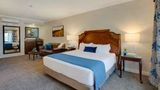 Ayres Suites Diamond Bar Room