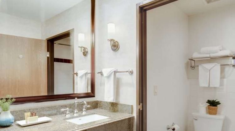 Ayres Suites Diamond Bar Room