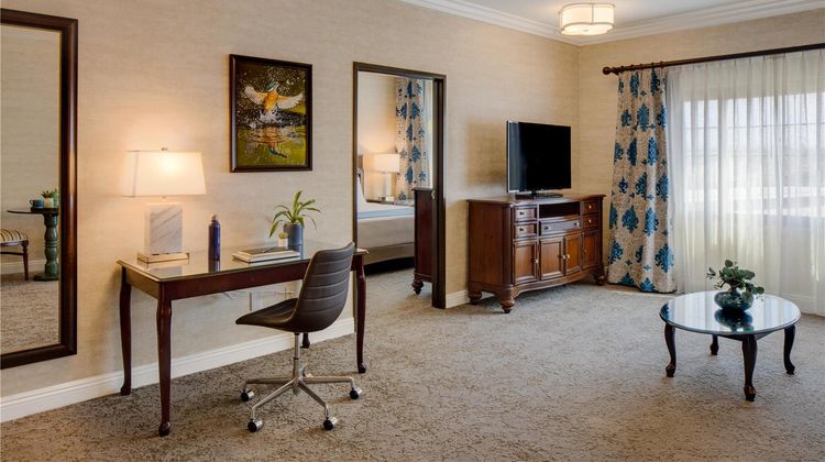 Ayres Suites Diamond Bar Room