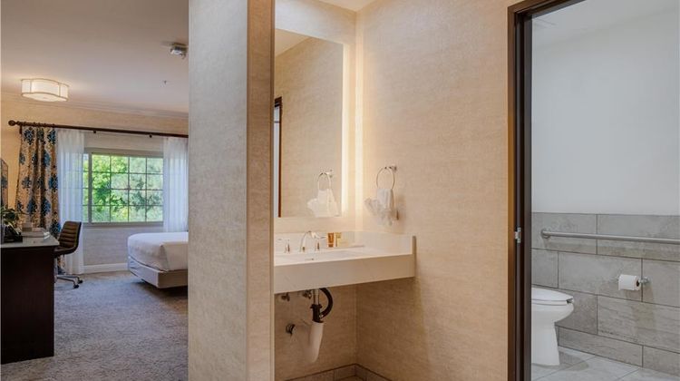 Ayres Suites Diamond Bar Room