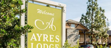 Ayres Lodge Alpine Exterior