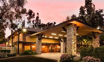 Ayres Lodge Alpine