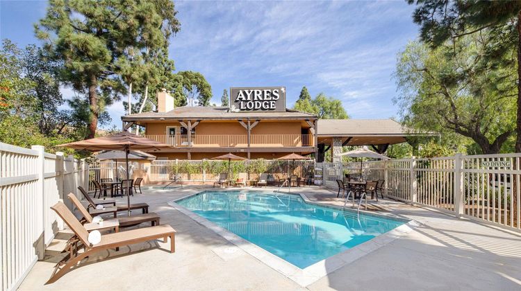 Ayres Lodge Alpine Pool