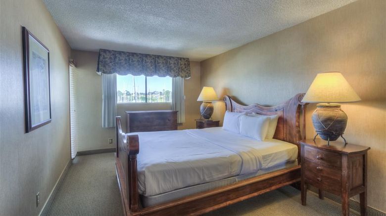 <b>Oceanside Marina Suites Room</b>. Images powered by <a href="https://iceportal.shijigroup.com/" title="IcePortal" target="_blank">IcePortal</a>.