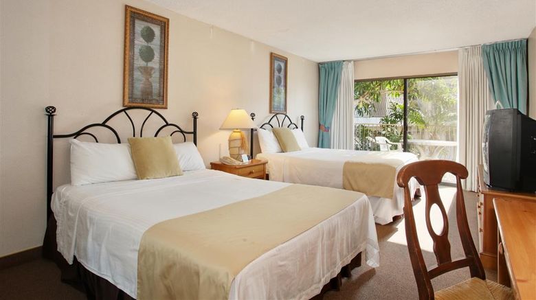 <b>Oceanside Marina Suites Room</b>. Images powered by <a href="https://iceportal.shijigroup.com/" title="IcePortal" target="_blank">IcePortal</a>.